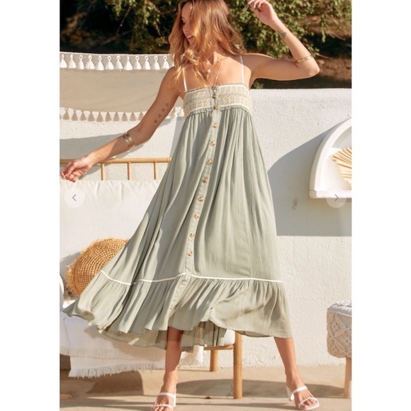 Sleeveless Boho Maxi Dress with Front Buttons - Picture 1 of 5